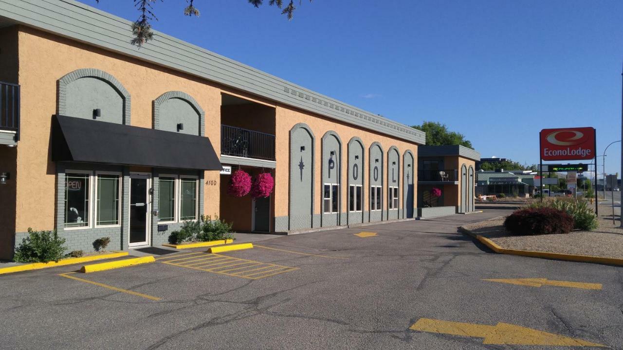 Econo Lodge Вeрнoн Екстериор снимка